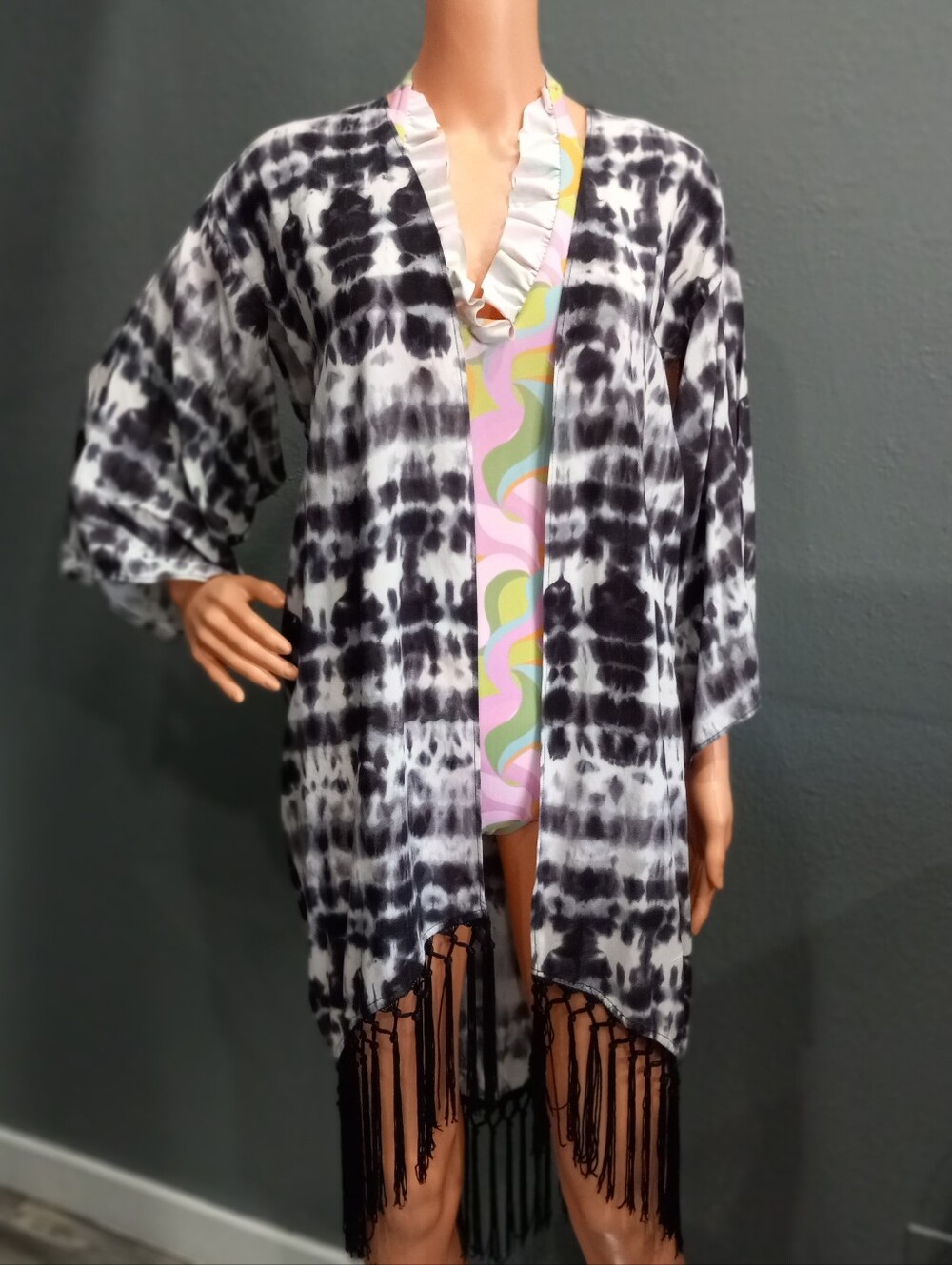 Meraki Black & White Tie-Dye Fringe Kimono Duster